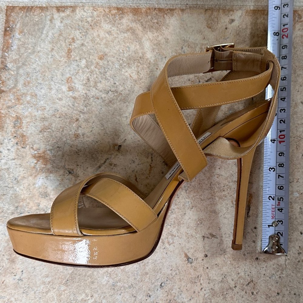 Jimmy Choo Vamp Sandal Tan Nude Patent Leather Sz. 38 1/2 Platform High heel - Picture 5 of 10